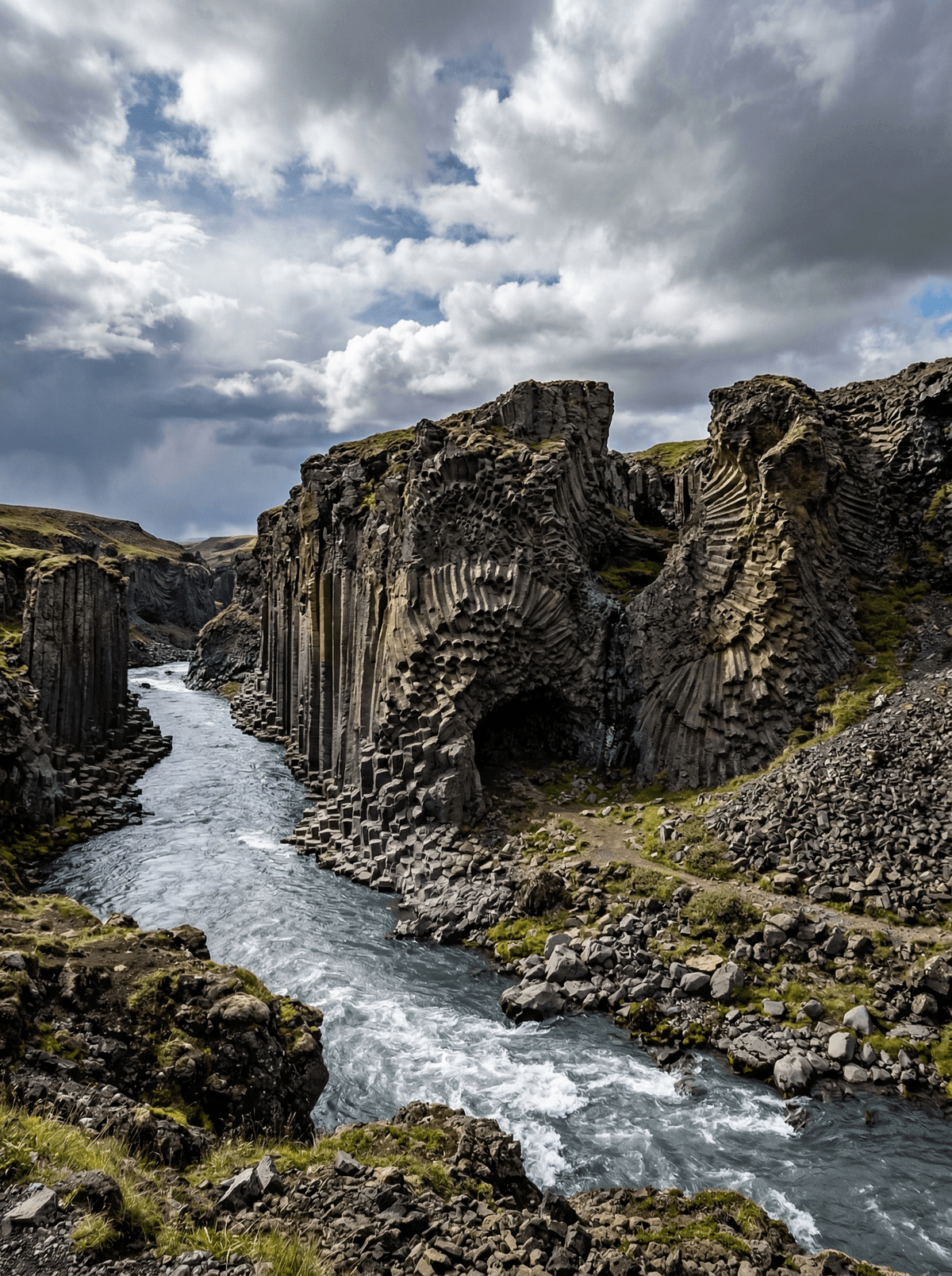 Hljóðaklettar, Iceland